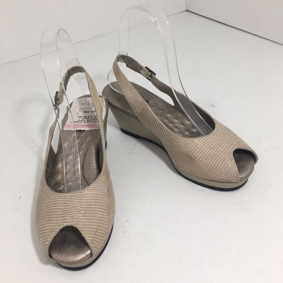 Walking Cradles Natasha Women’s Gold Print Leather Wedge Slingback Heels US 6.5 - Picture 2 of 5